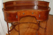 Kidney Shaped desk